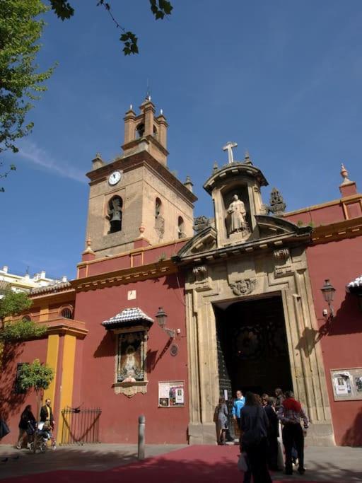 Puerta De San Juan Daire Sevilla Dış mekan fotoğraf